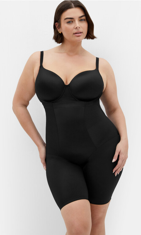 Plus Size Smooth & Chic Thigh Shaper - black
