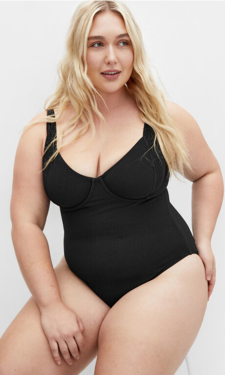 Corfu Underwire 1 Piece - black Plus Size