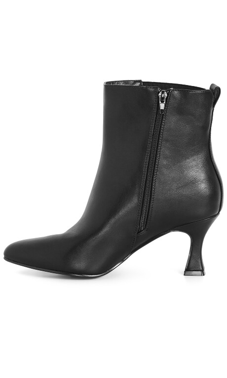 Plus Size Boot Maya