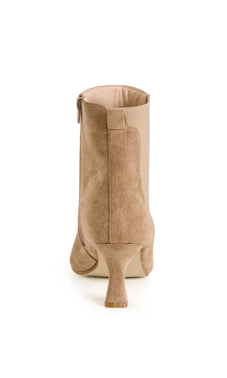 Plus Size Boot Maya