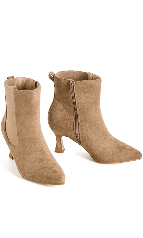 Plus Size Boot Maya