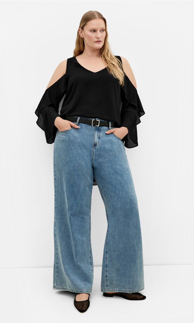 Plus Size Hi Lo Cold Shoulder Top - black
