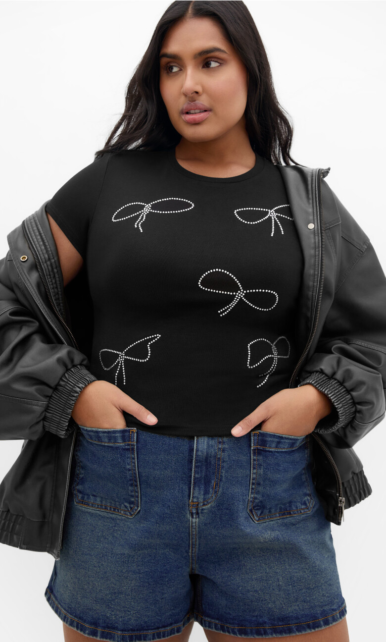 Plus Size Tee Micro Prt - Bow Prt