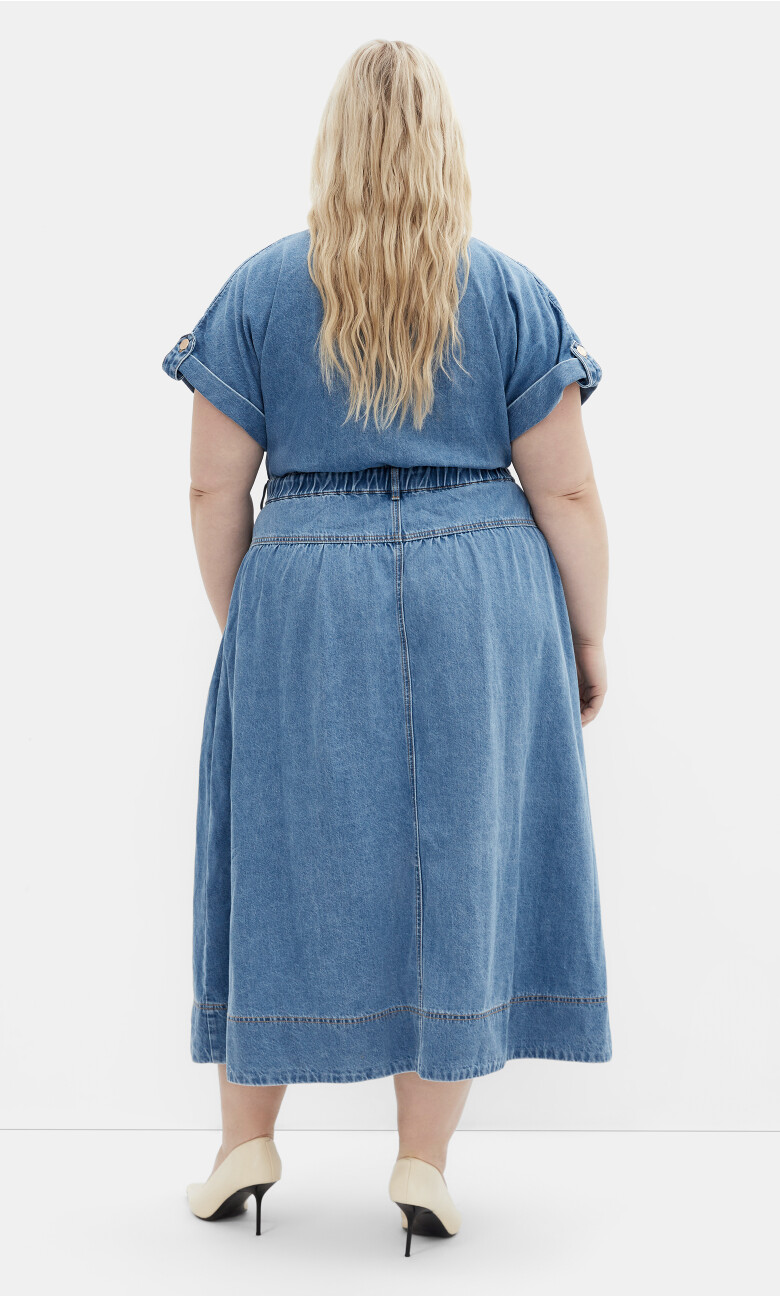 Ari Denim Dress - light wash