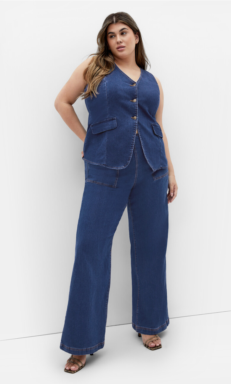 August Vest - light wash