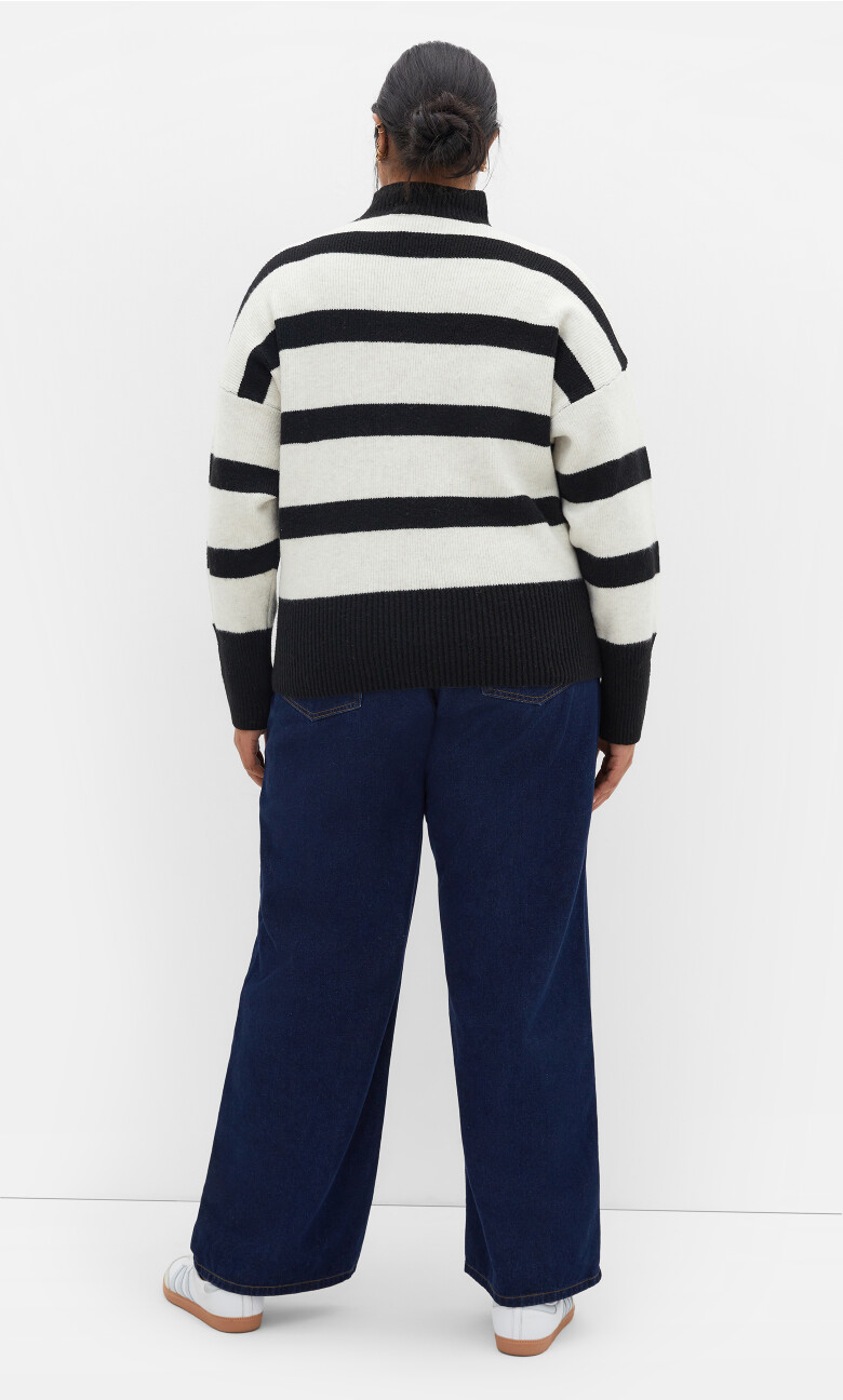 Hampstead Wide Stripe Jumper - white