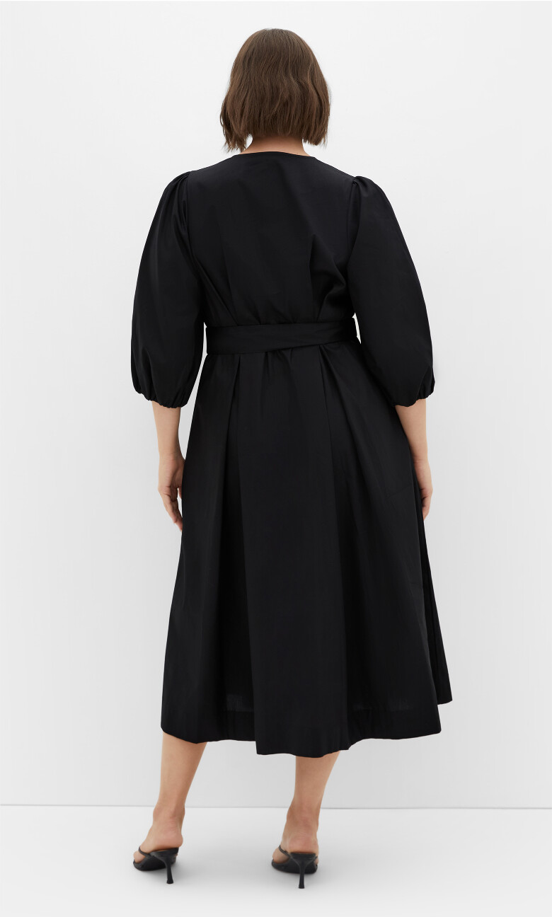 Kaiya V Neck Dress - black