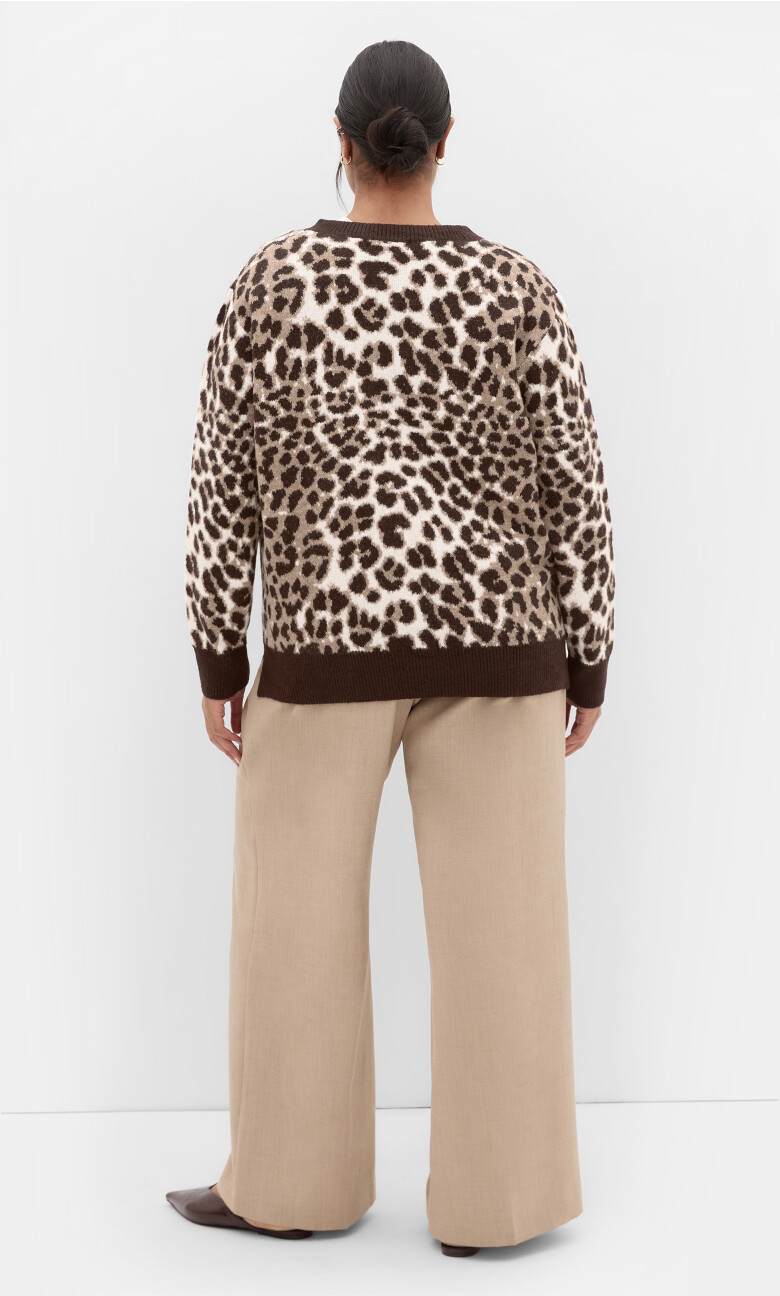 Leopard Jumper - chocolate