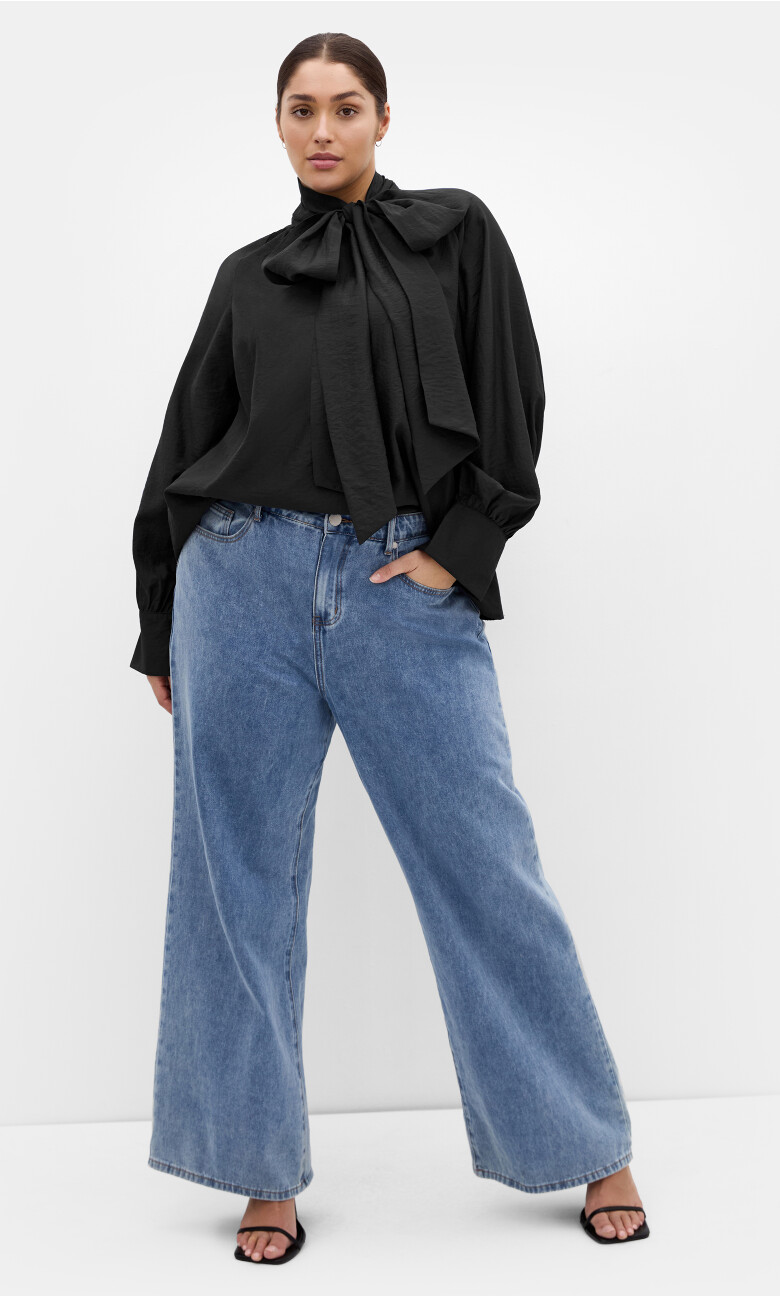 Plus Size Kelsey Neck Tie Top - black