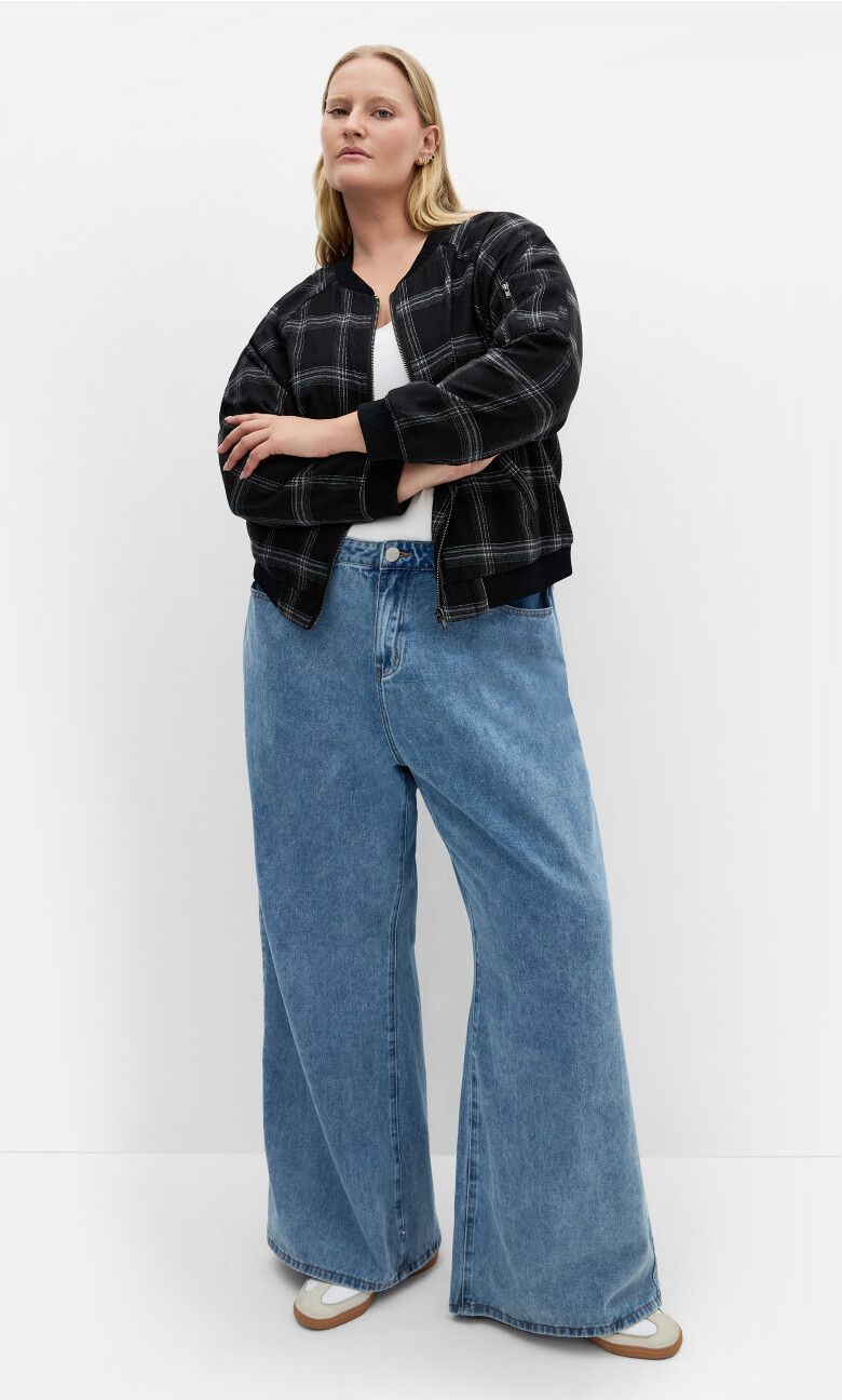 Plus Size Bomber Plaid Jacket - Black