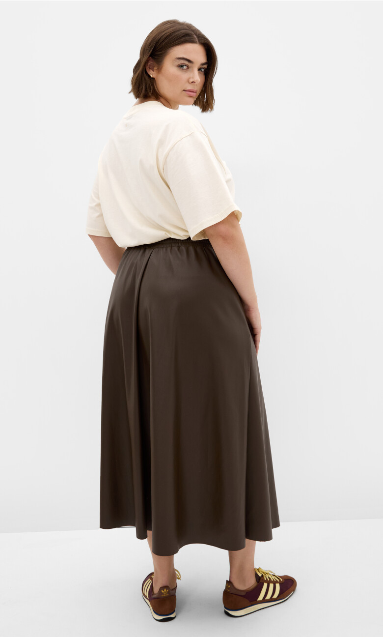Sarah Faux Leather Skirt - chocolate