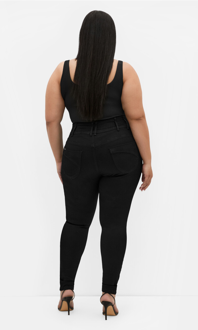 Harley Fit Skinny Petite Jean - black
