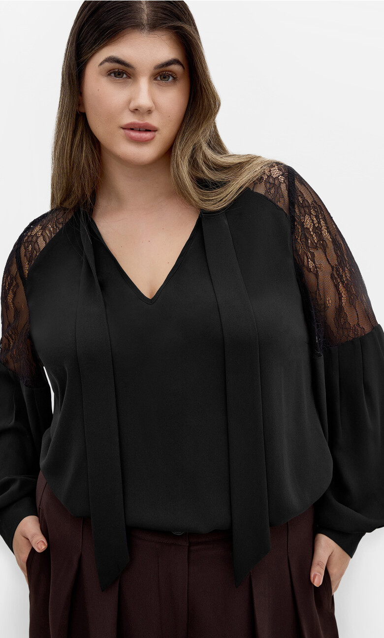 Plus Size Lacey Shoulder Top - black