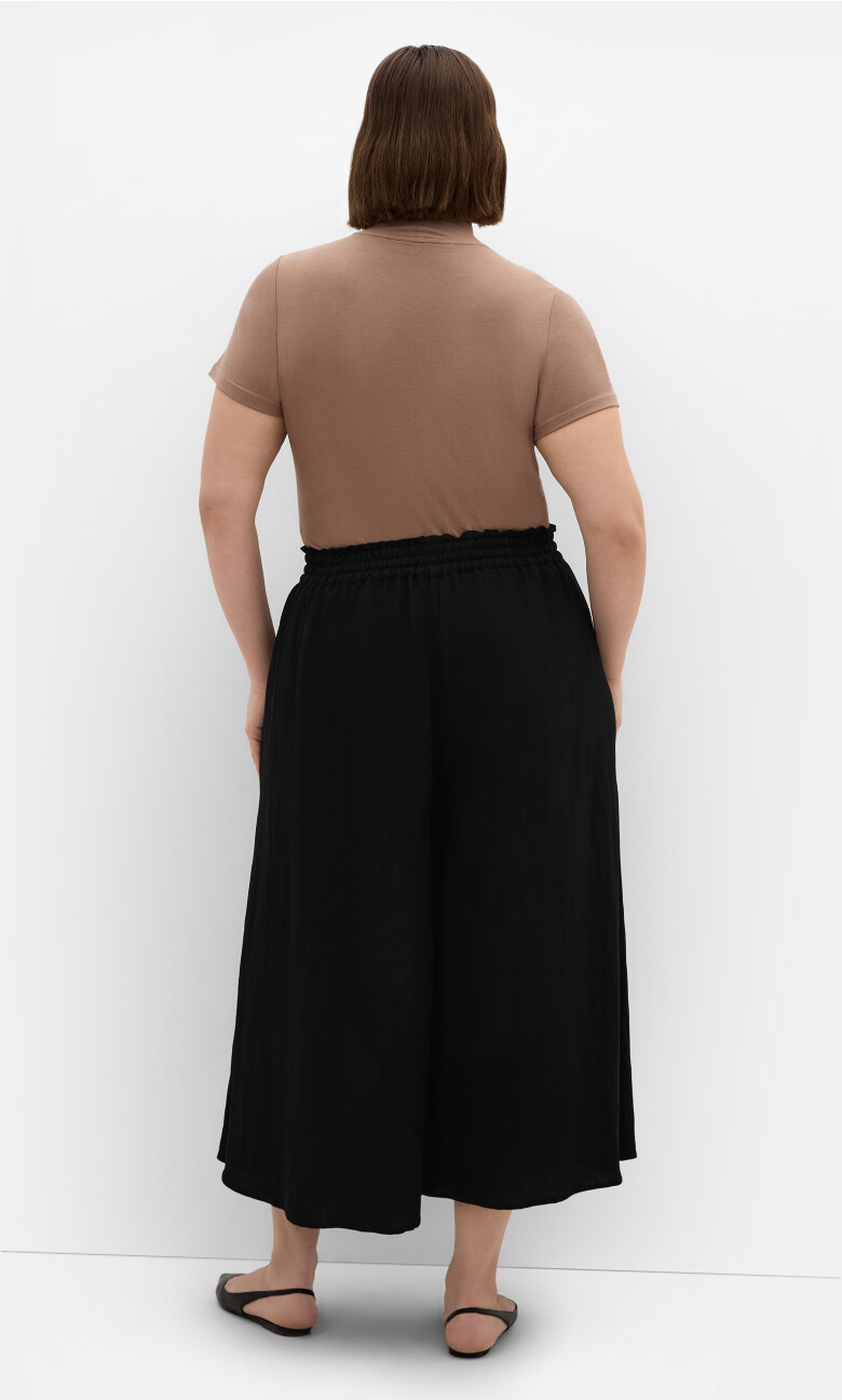 Elly Wide Leg Crop Pant - black