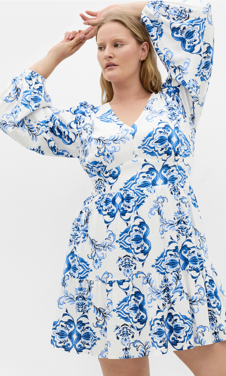 Plus Size Winslow Long Sleeve Print Dress - white