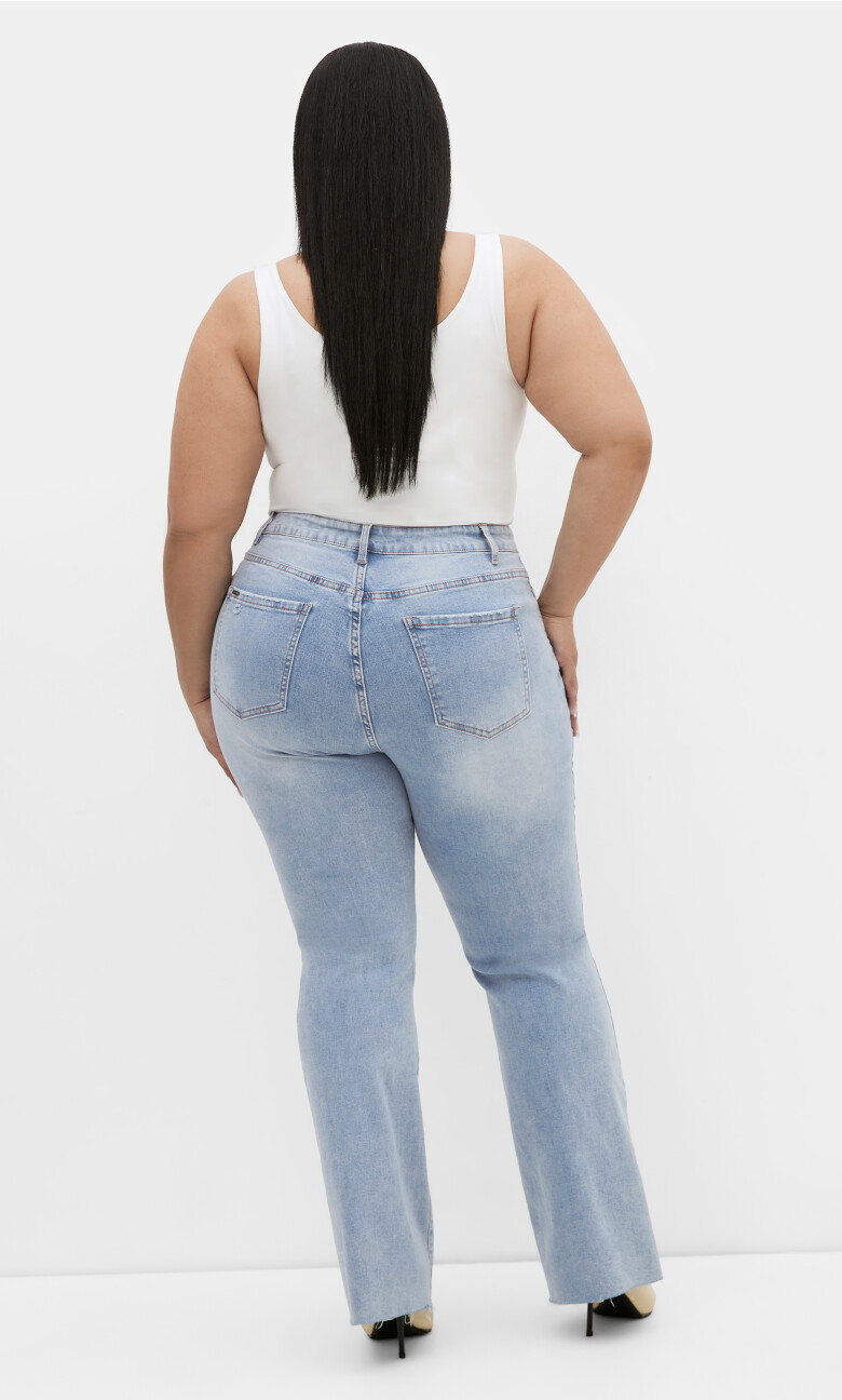 Harley Fit Marli Bootleg Jean - light wash