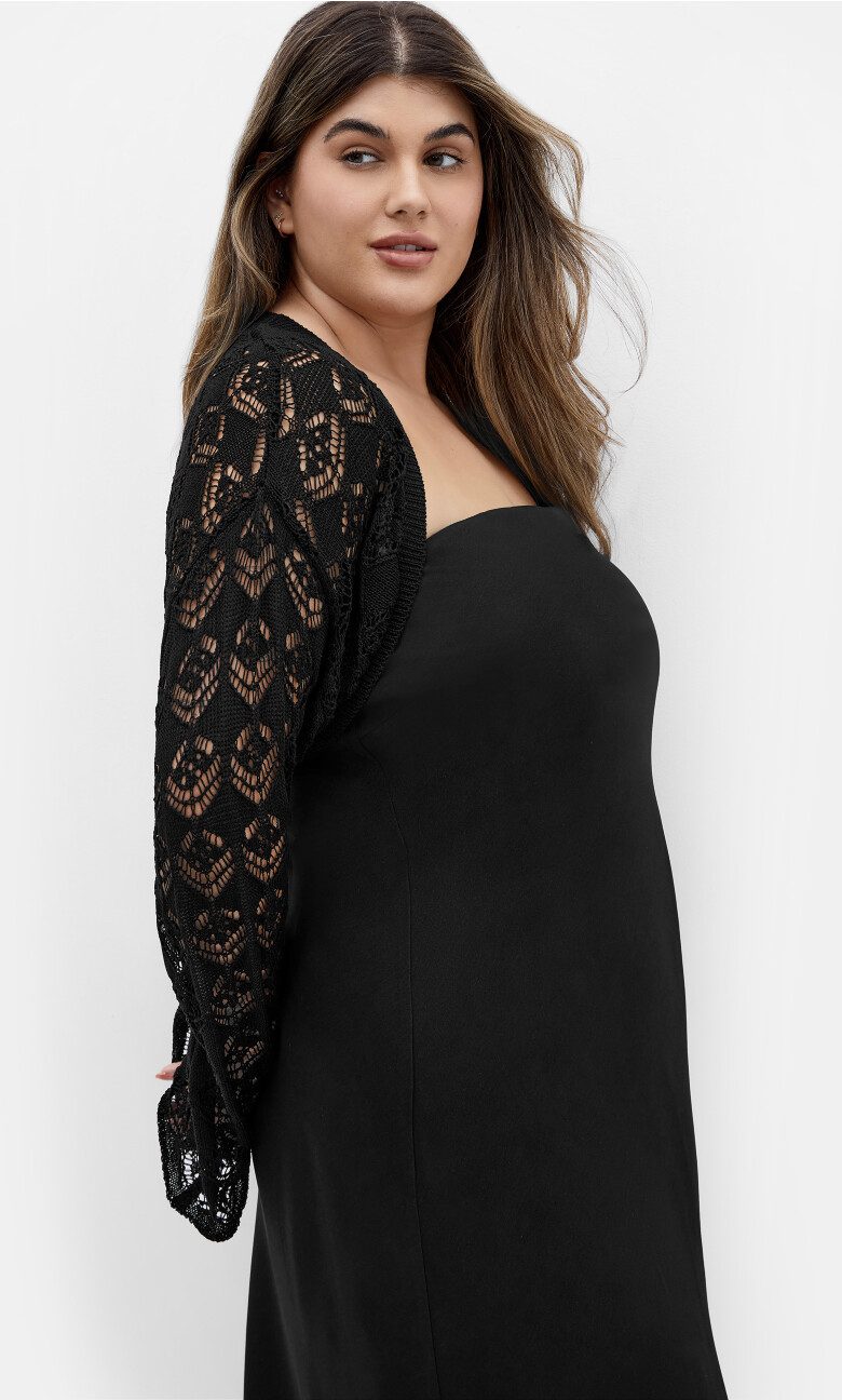 Plus Size SHRUG CROCHET - black