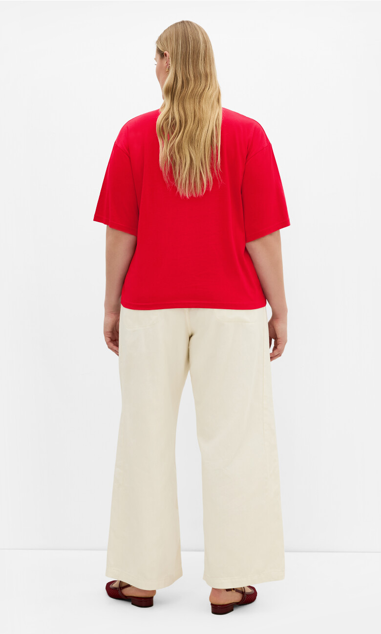 Relaxed Crew Neck Tee - red