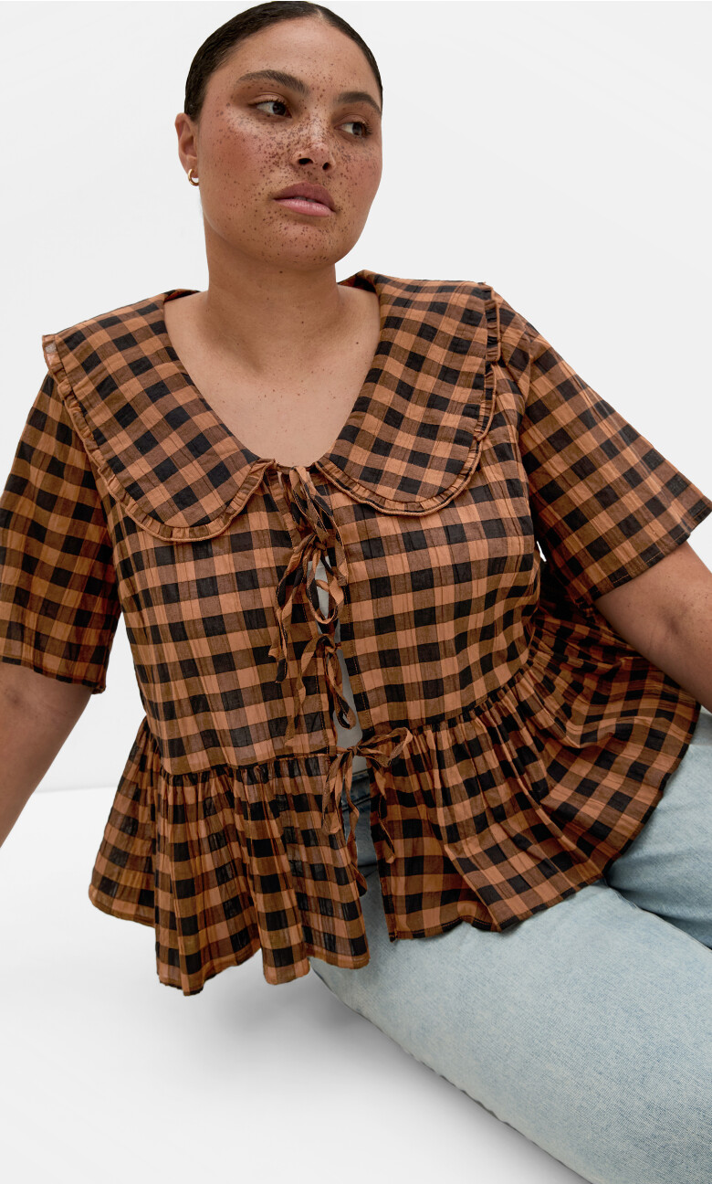 Gingham Girl Top - chestnut