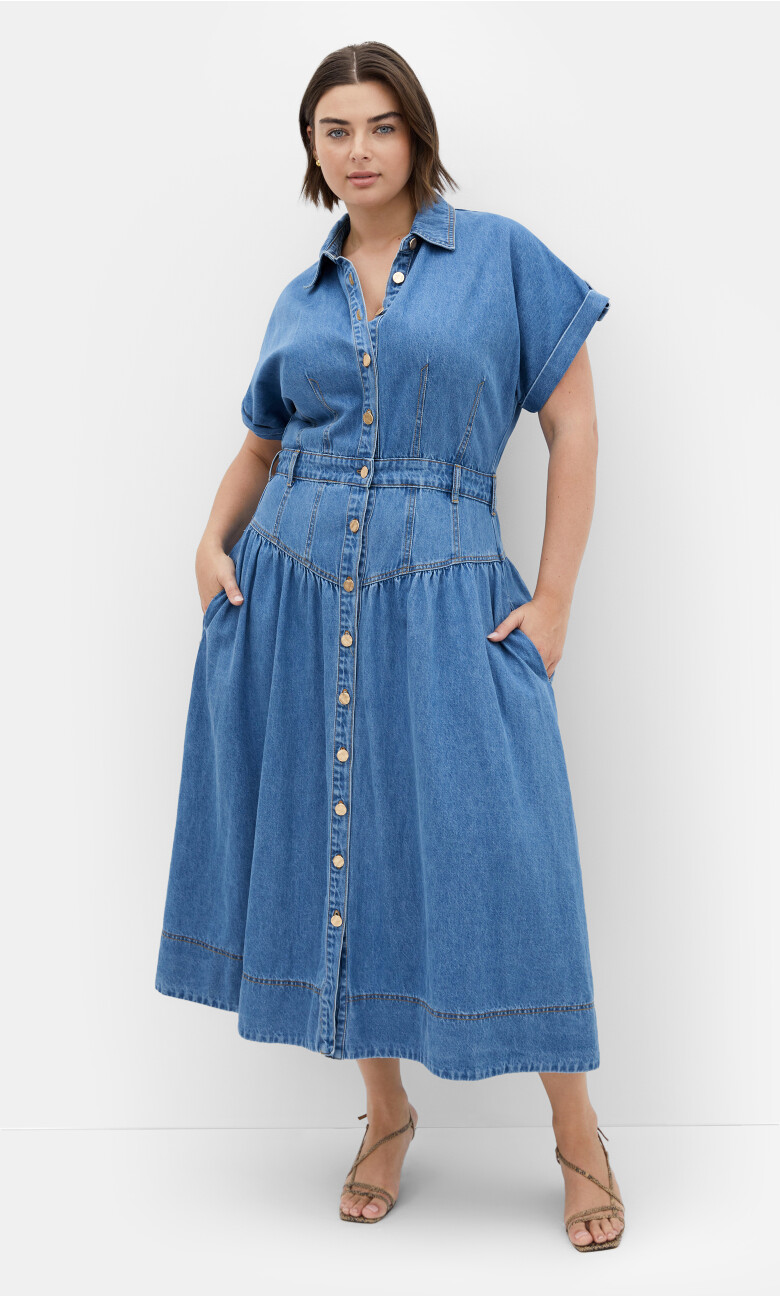 Ari Denim Dress - light wash