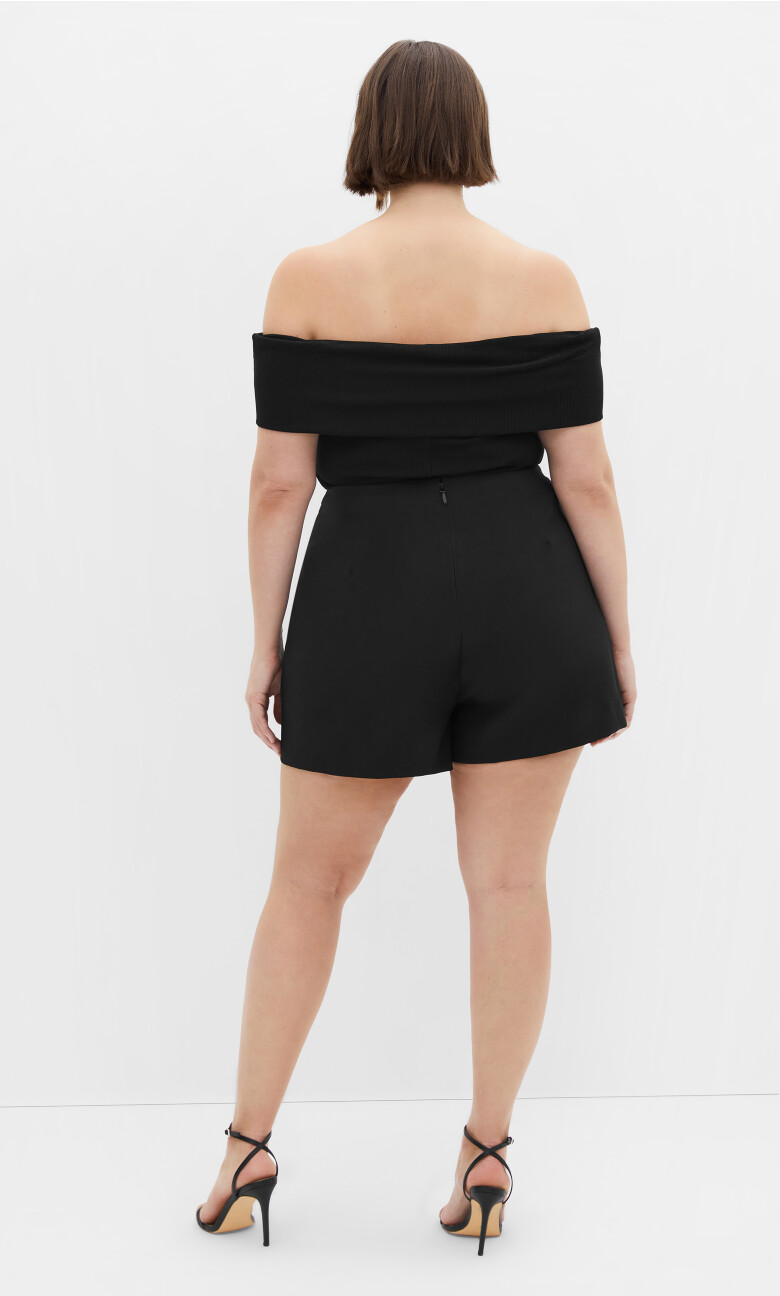 Emma Skort - black